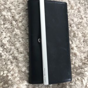 Michael Kors black wallet flash sale